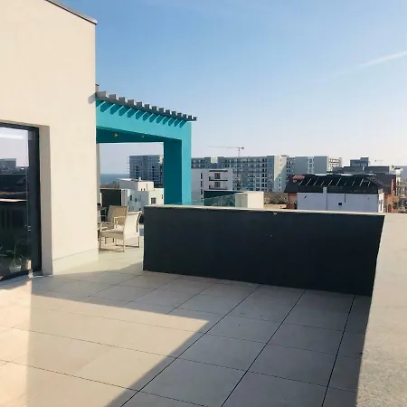 Summer Vibe Penthouse アパート
